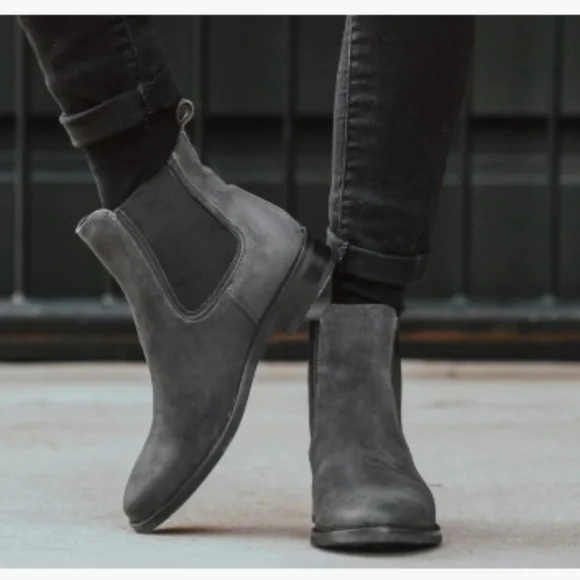 Thursday Boot Company DUCHESS Gray Chelsea Ankle Boot Bootie Barn Shoe Women 9.5